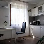 Marietta Apartment *